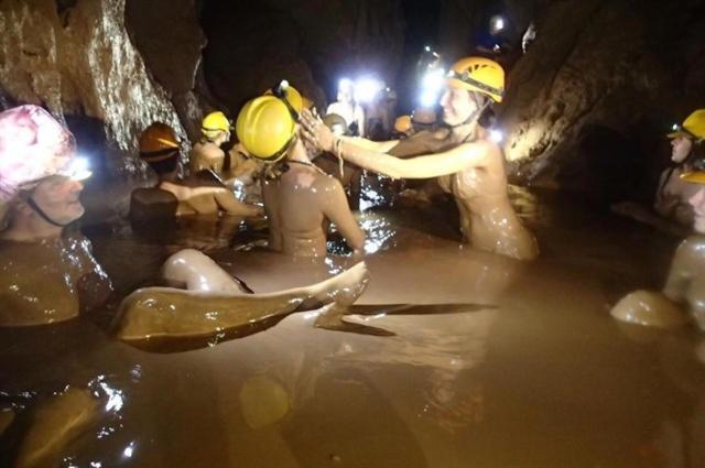 Hugo Homestay Phong Nha Zewnętrze zdjęcie